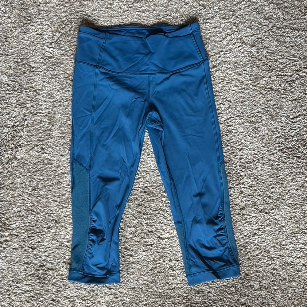 lululemon athletica Blue Cropped Leggings